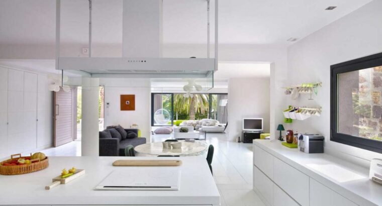 Ducati Monster 821 – Immaculate Condition, Low Miles!